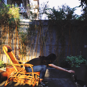 女人荫蒂被添全过程美国
